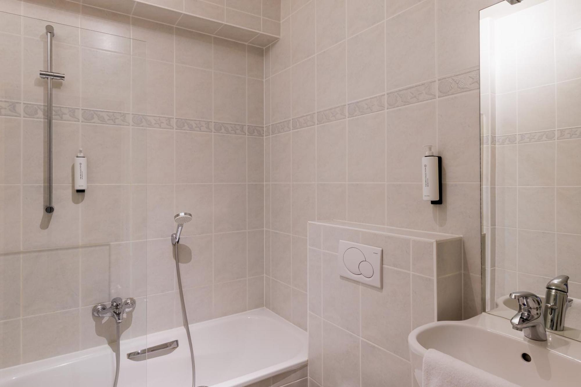 Hotel Corner House By Wp Hotels Blankenberge Luaran gambar
